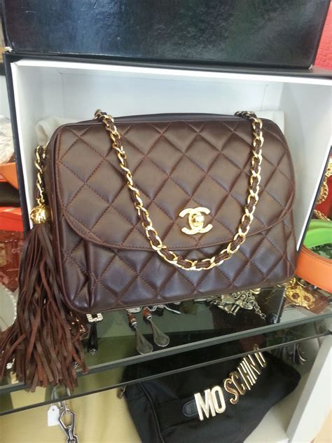 borsa tracolla rigida tipo chanel|moda Chanel borse.